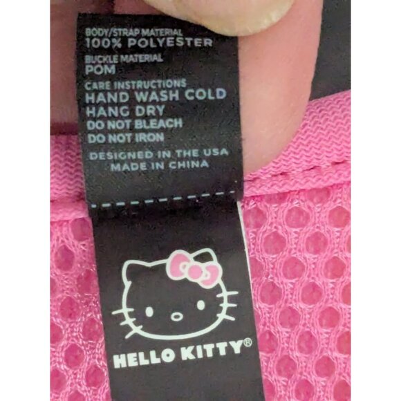 Sassy Meow Hello Kitty® Pink Medium Cat Harness - Picture 5 of 5